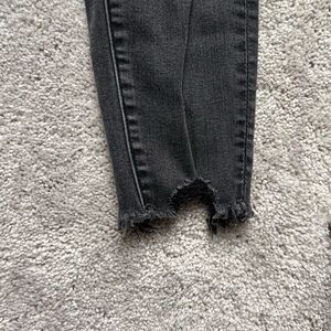 American Eagle Distressed Jeans